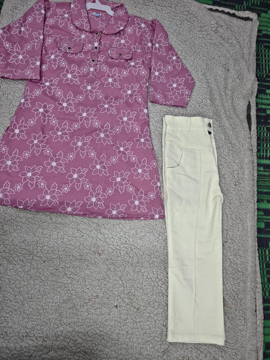 Girls Pink Floral Printed Kurta with Pants
